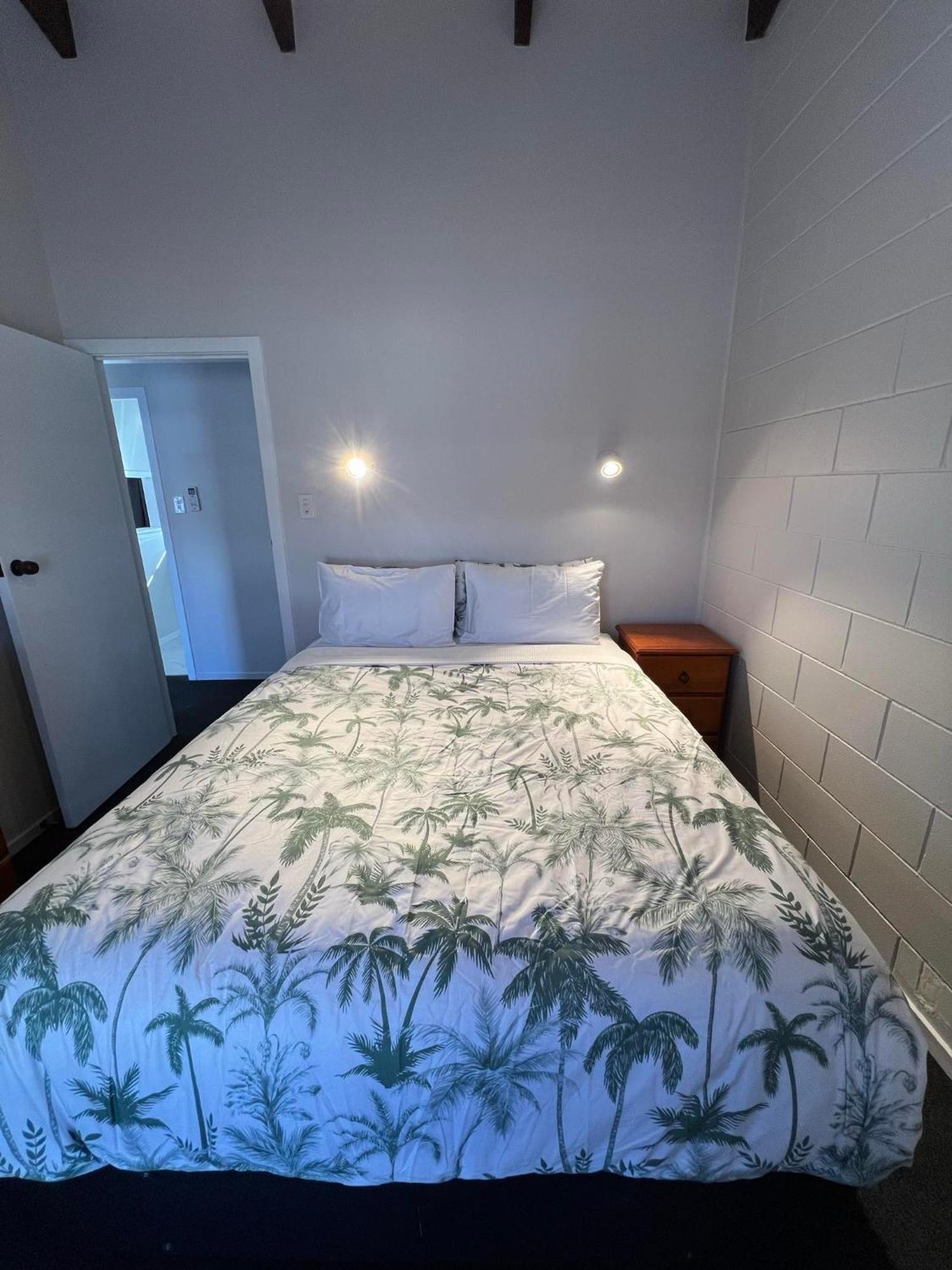 Hamilton Sunrise Motel Extérieur photo